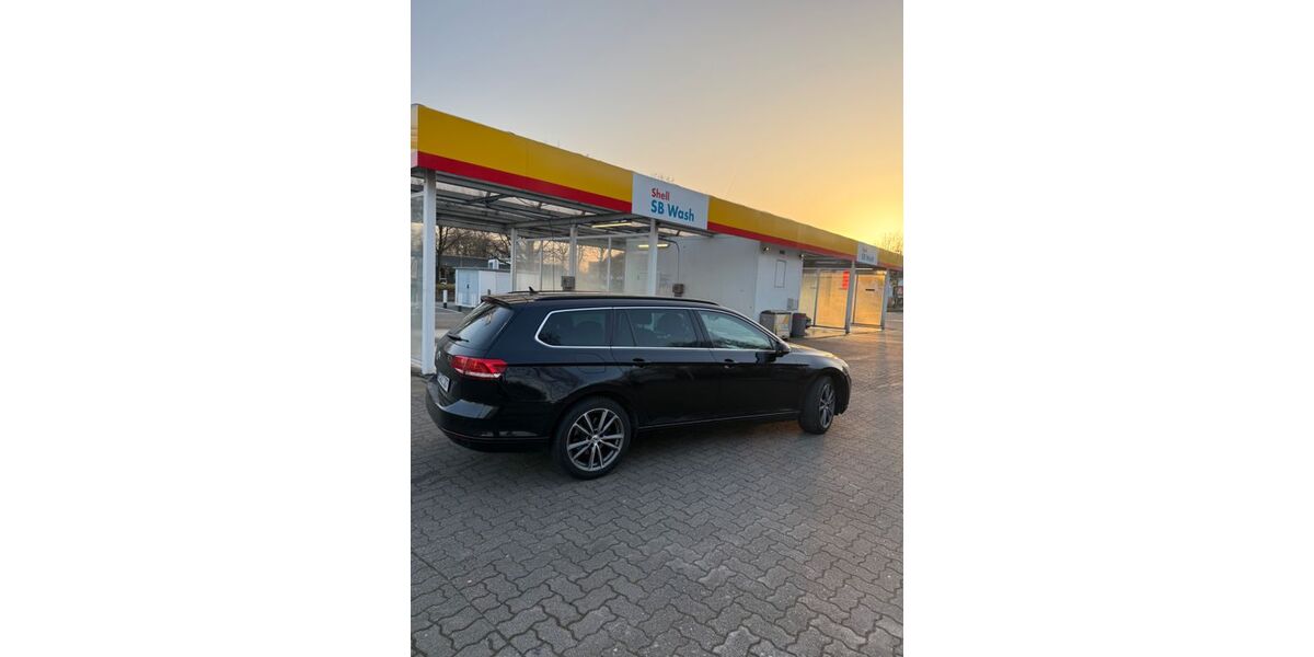 VW Passat Variant 217.000 km 12.500 &euro; Bremen 28777