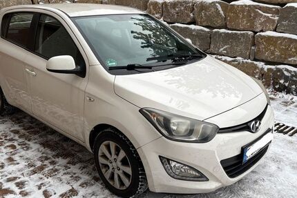 Hyundai i20 145.633 km 4.999 &euro; Winnweiler 67722