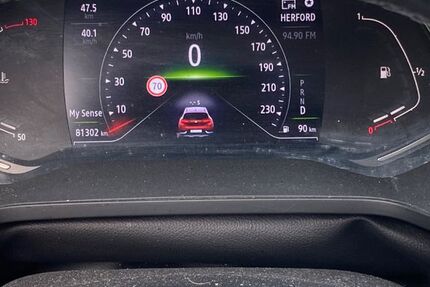 Renault Captur 81.000 km 14.800 &euro; Löhne 32584