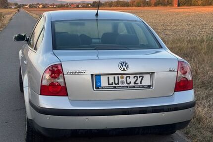 VW Passat 209.000 km 2.200 &euro; Mannheim 68159
