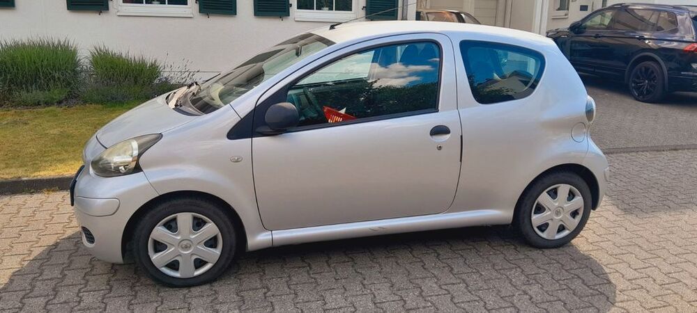 Aygo (X)