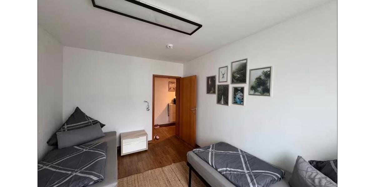 Etagenwohnung Augsburg Haunstetten-Siebenbrunn - 3 Zimmer, 78 m&sup2;, 3.000&euro; | Angebot:26516719