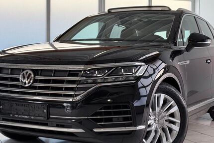 VW Touareg 207.062 km 26.999 &euro; Pinneberg 25421