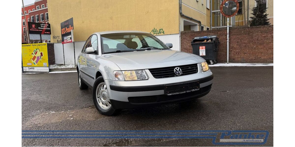 VW Passat 227.023 km 1.890 &euro; Berlin - Pankow 13187
