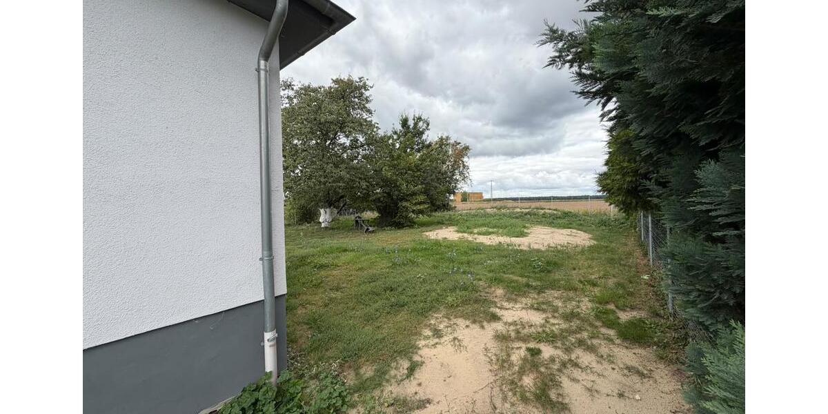 Bungalow Dessau-Roßlau Brambach - 4 Zimmer, 105 m&sup2;, 1.000&euro; | Angebot:27623942