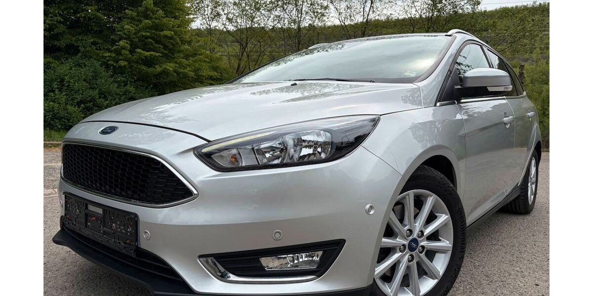 Ford Focus 137.545 km 8.700 &euro; Bildstock 66299