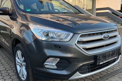 Ford Kuga 113.000 km 7.199 &euro; Koblenz OT Neuendorf 56070