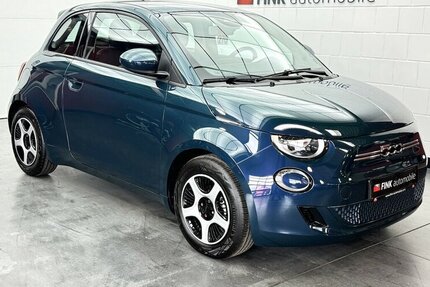 Fiat 500e Action 1. Hand Carplay 12.500 km 14.520 &euro; Lich 35423