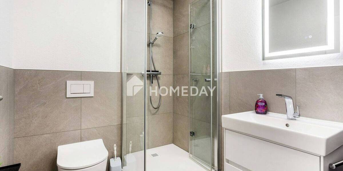 Reihenendhaus Hückeswagen Innenstadt - 8 Zimmer, 170 m&sup2;, 519.000&euro; | Angebot:26189383