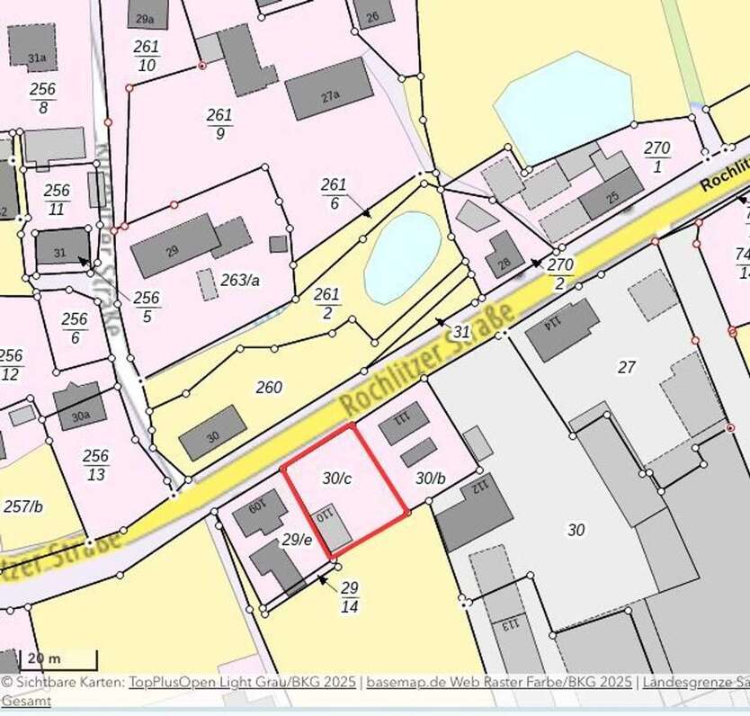 Grundstück mit großer Doppelgarage & viel Stauraum zimmer