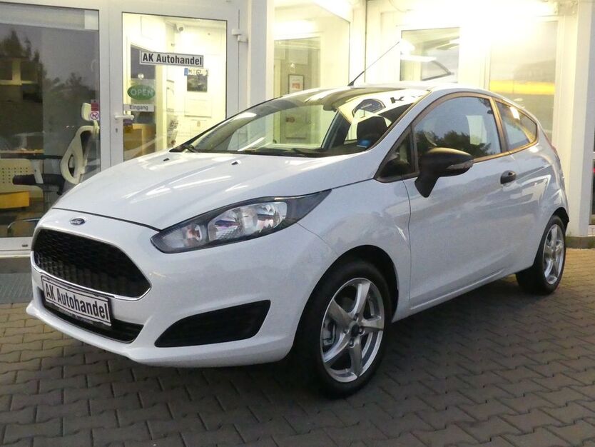 Ford Fiesta 138.987 km 4.390 € München 80687