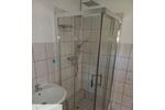 Erdgeschoßwohnung Teuchern - 2 Zimmer, 70 m&sup2;, 303&euro; | Angebot:24690916