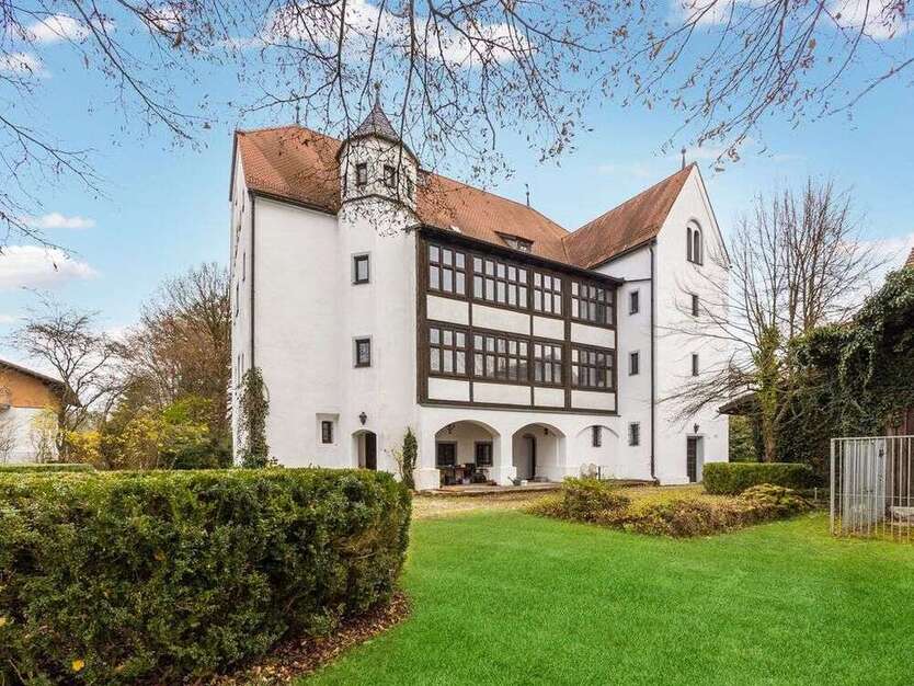 Haus zum Kaufen in Kirchdorf am Inn 1.650.000 € 700 m²