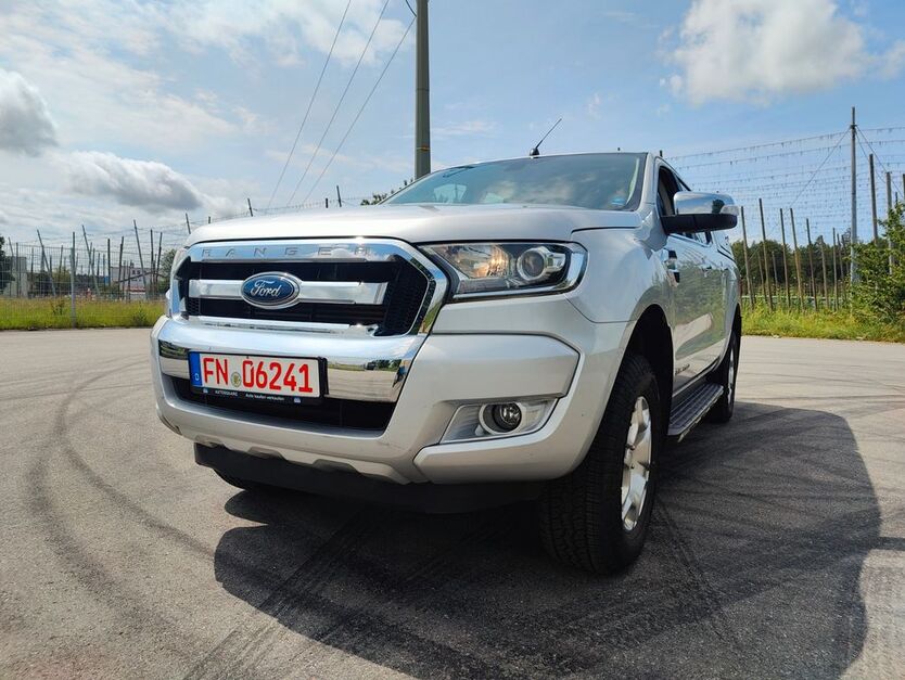 Ford Ranger 157.000 km 17.990 € Tettnang 88069