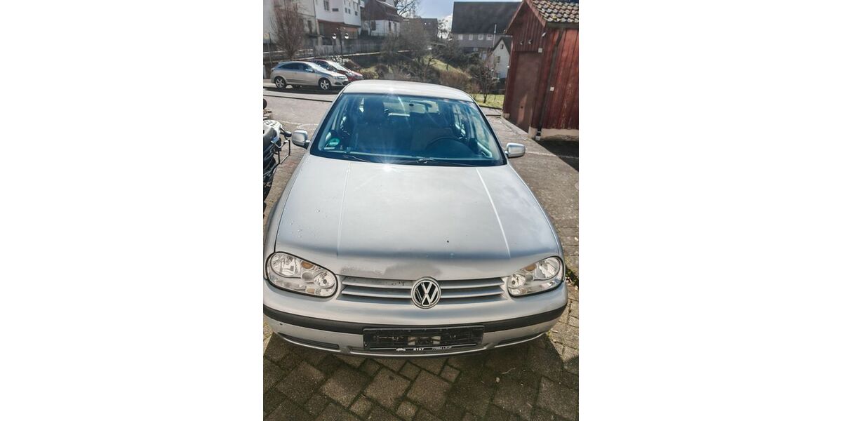 VW Golf 155.000 km 650 &euro; Loßburg 72290