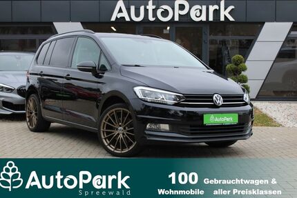 VW Touran 121.228 km 14.990 € Bersteland 15910
