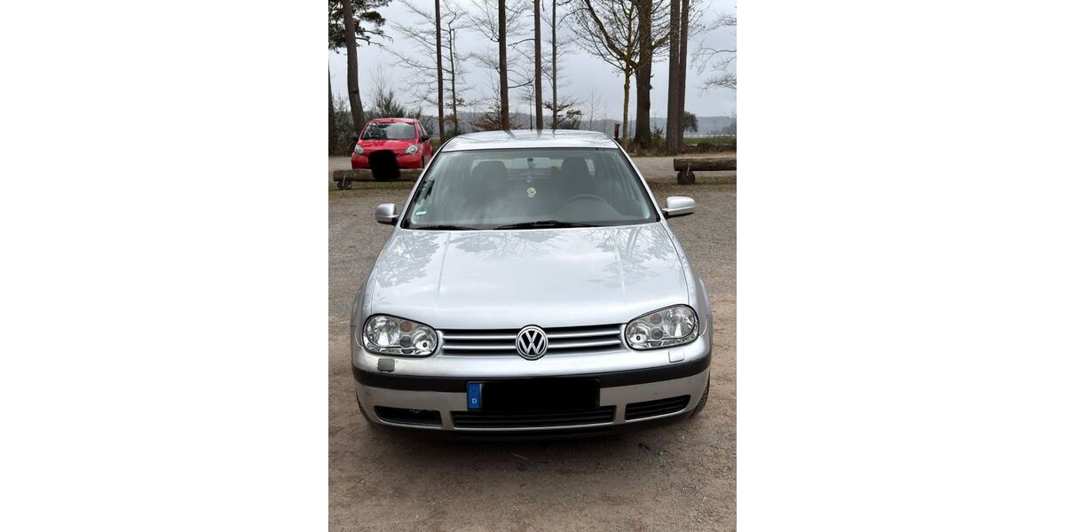 VW Golf 230.500 km 2.300 &euro; Calw 75365