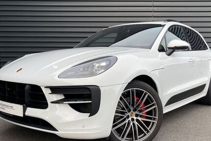 Porsche Macan 48.689 km 63.750 &euro; Papendorf 18059