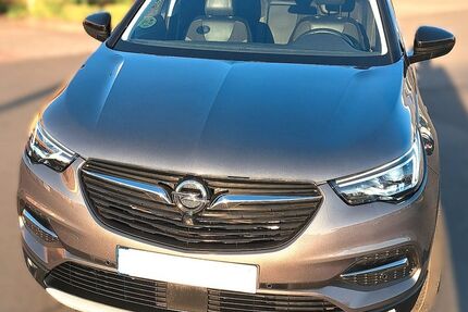 Opel Grandland (X) 80.000 km 14.500 € Hainburg 63512