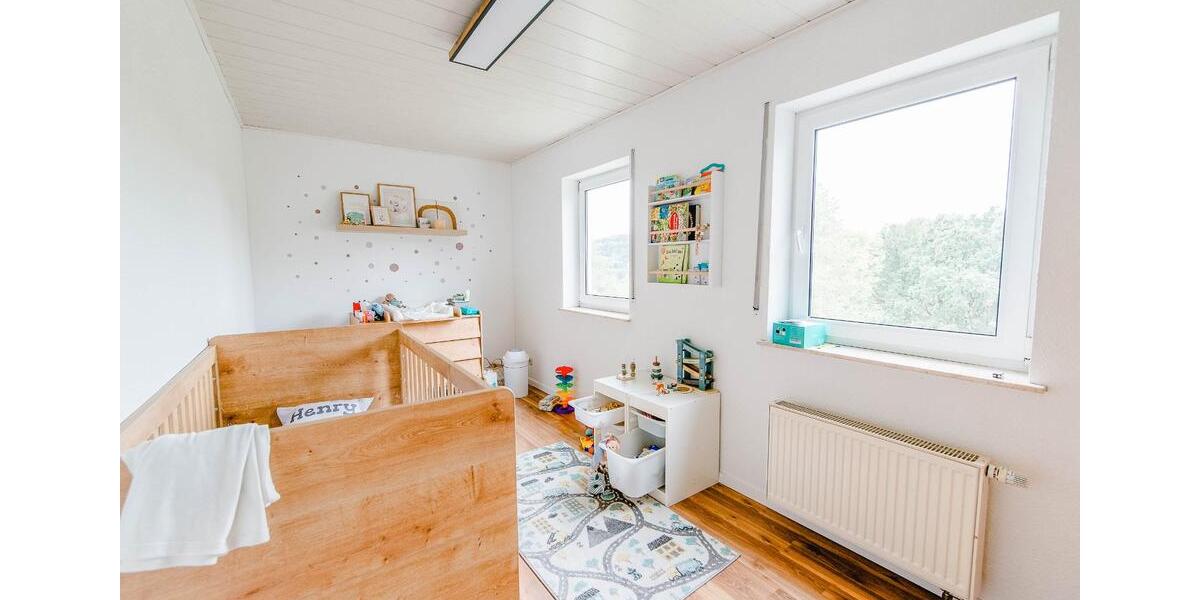 Etagenwohnung Dillenburg - 3.5 Zimmer, 87 m&sup2;, 820&euro; | Angebot:26283679