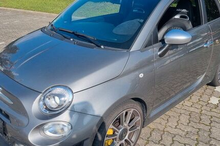 Abarth 695 9.900 km 27.800 &euro; Worms 67547
