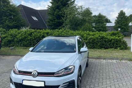 VW Golf 114.313 km 19.500 &euro; Osterrönfeld 24783