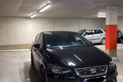 Seat Ibiza 70.000 km 15.950 &euro; München 81249