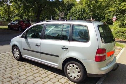 VW Touran 183.500 km 2.290 &euro; Ulm 89075