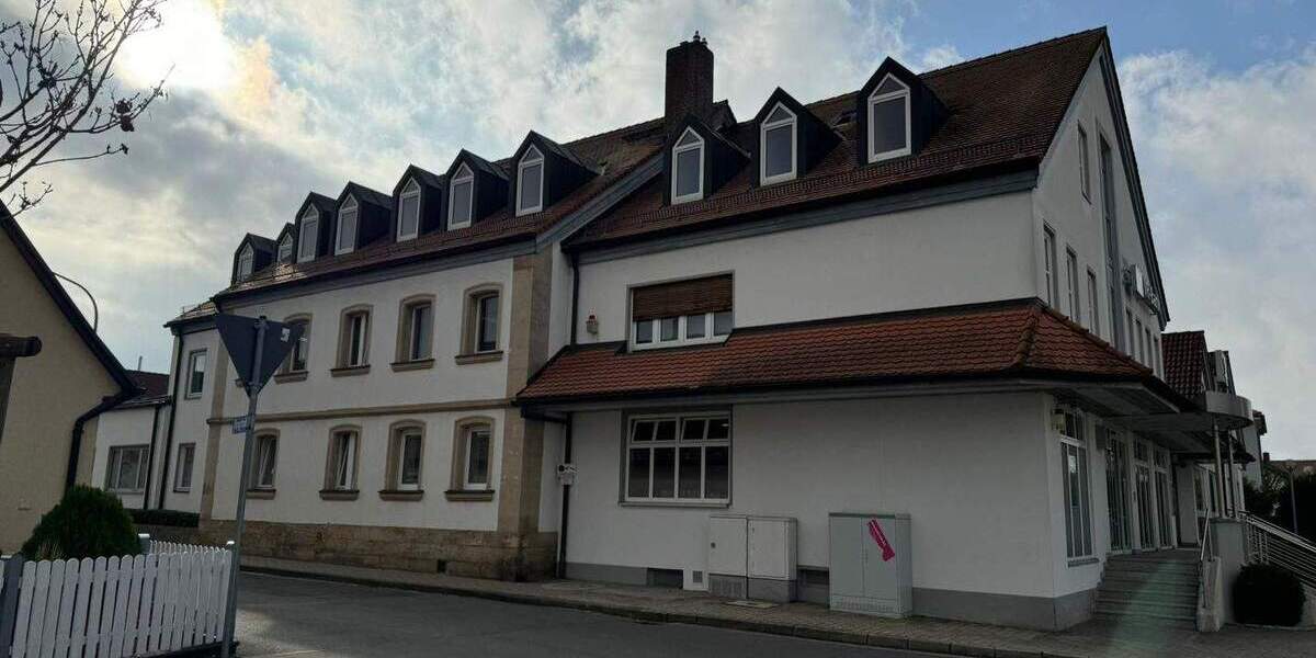 Gewerbeobjekt Bindlach - 8 Zimmer, 265 m&sup2;, 1.500&euro; | Angebot:25664523