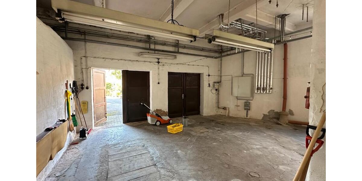 Einfamilienhaus Sonneberg - 7 Zimmer, 150 m&sup2;, 129.000&euro; | Angebot:26039759