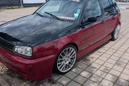 VW Golf 269.200 km 9.999 &euro; Hattenhofen 82285