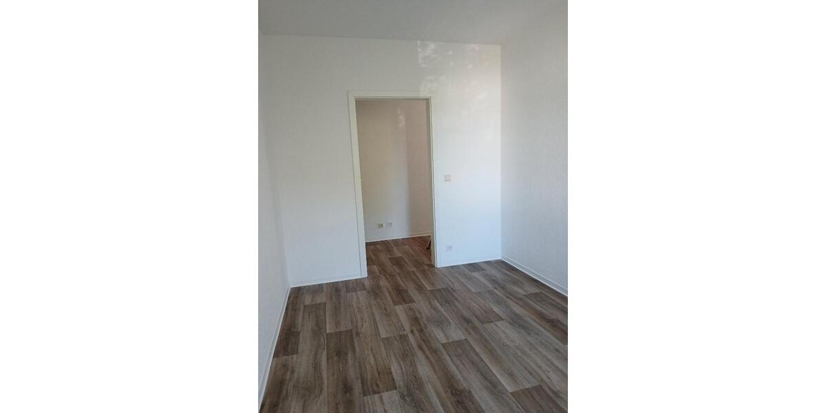 Etagenwohnung Weißwasser (Oberlausitz) - 4 Zimmer, 86 m&sup2;, 535&euro; | Angebot:25717012
