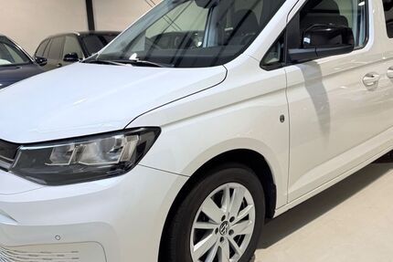 VW Caddy 138.998 km 21.500 € Paderborn 33102