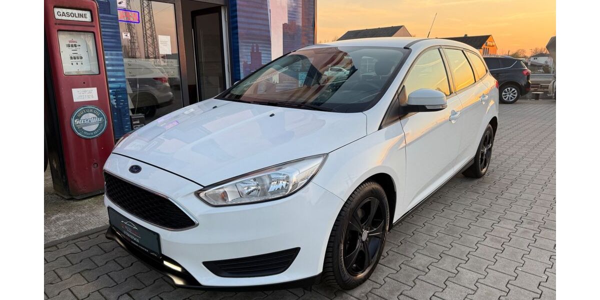Ford Focus 99.999 km 7.499 &euro; Paderborn 33104