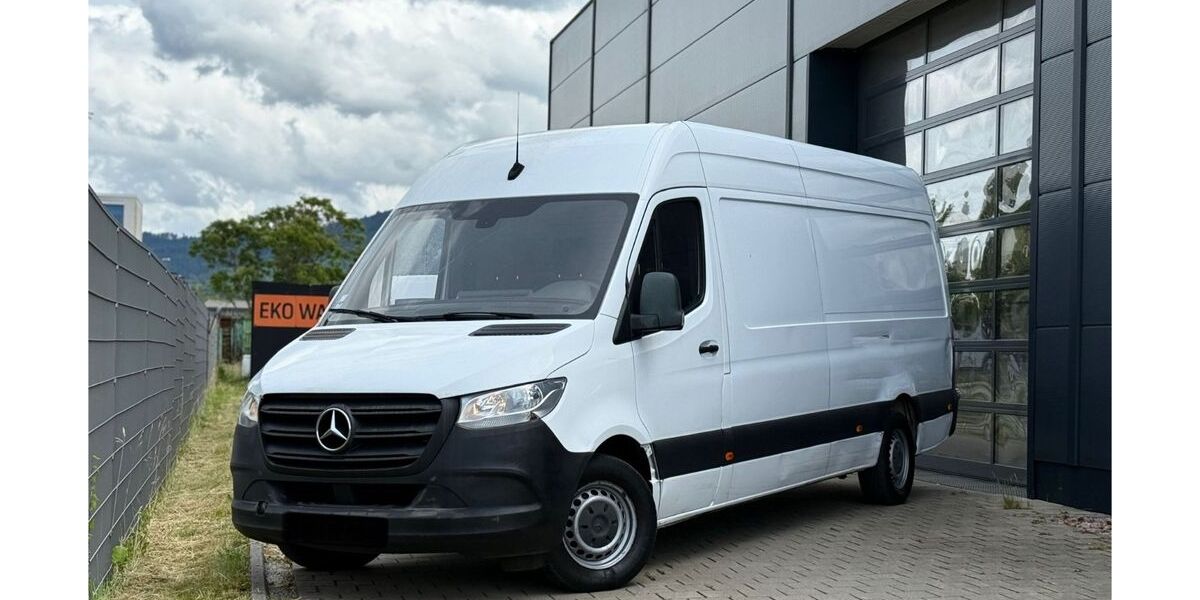 Mercedes-Benz Sprinter 270.000 km 8.490 &euro; Offenburg 77652