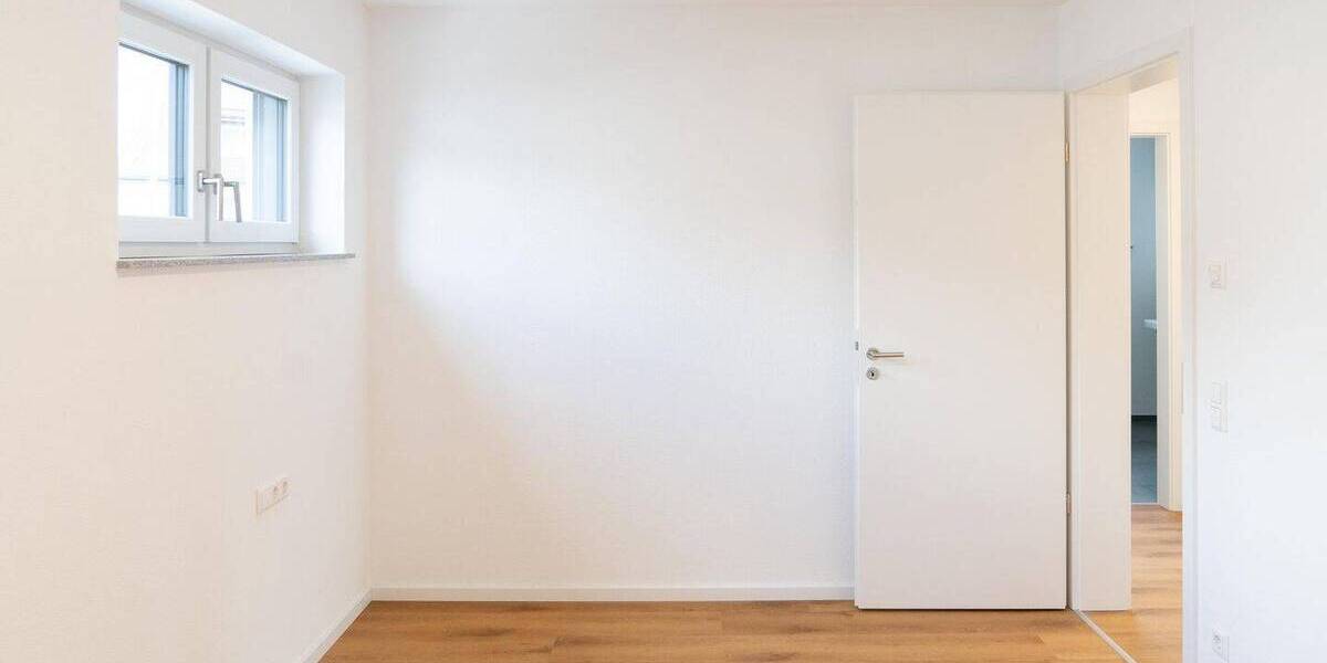Etagenwohnung Dietenheim - 3 Zimmer, 100 m&sup2;, 1.290&euro; | Angebot:26862155