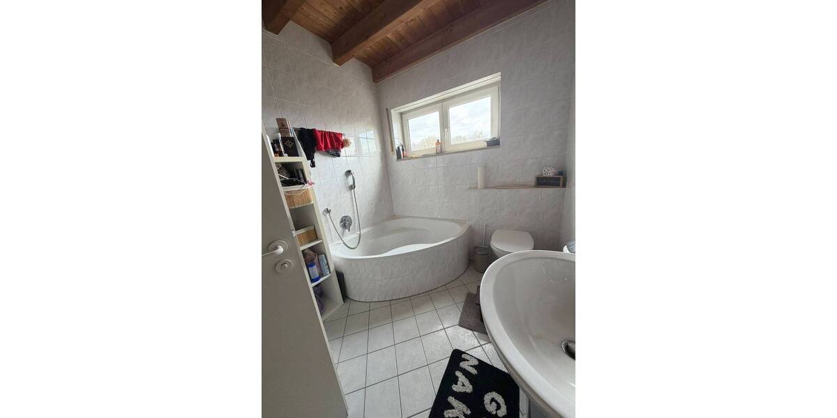 Zimmer Gochsheim - 3 Zimmer, 80 m&sup2;, 800&euro; | Angebot:26189405