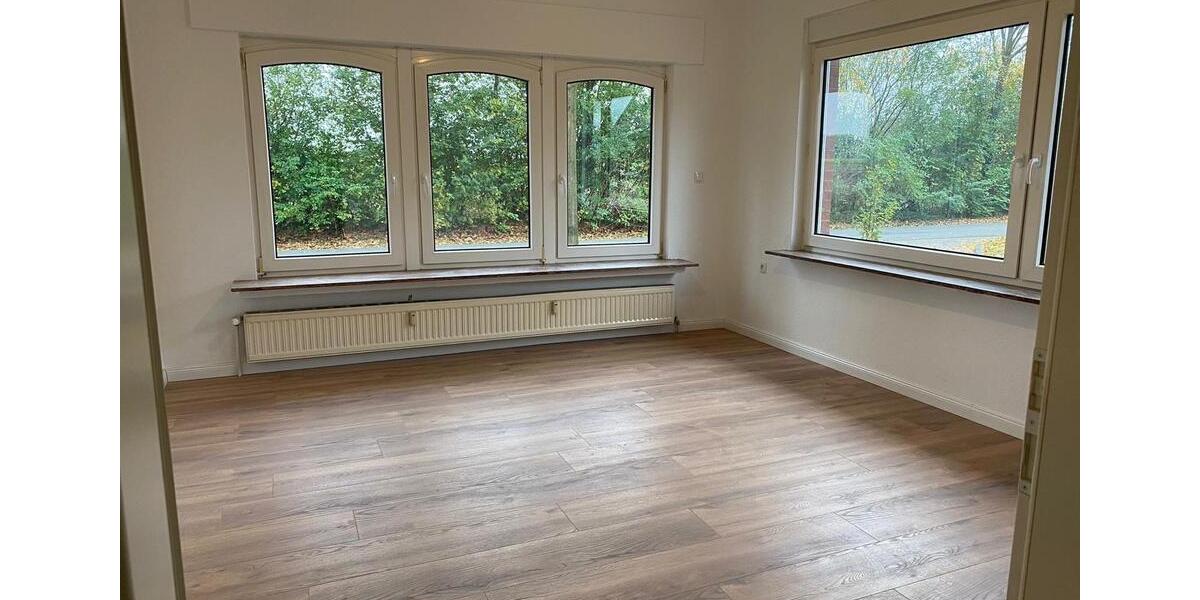Mehrfamilienhaus, Wohnhaus Molbergen - 10 Zimmer, 327 m&sup2;, 350.000&euro; | Angebot:24695480