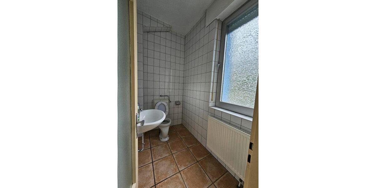 Erdgeschoßwohnung Wörth am Rhein - 2 Zimmer, 75 m&sup2;, 850&euro; | Angebot:26145984
