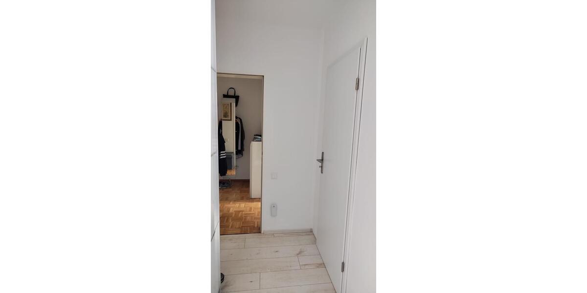 Dachgeschoßwohnung Bad Driburg - 2 Zimmer, 62 m&sup2;, 110.000&euro; | Angebot:27290679