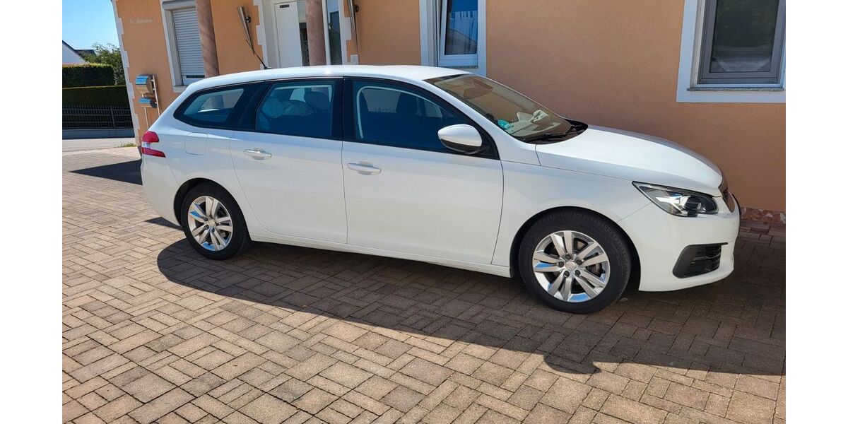 Peugeot 308 73.000 km 10.250 &euro; Horgau 86497