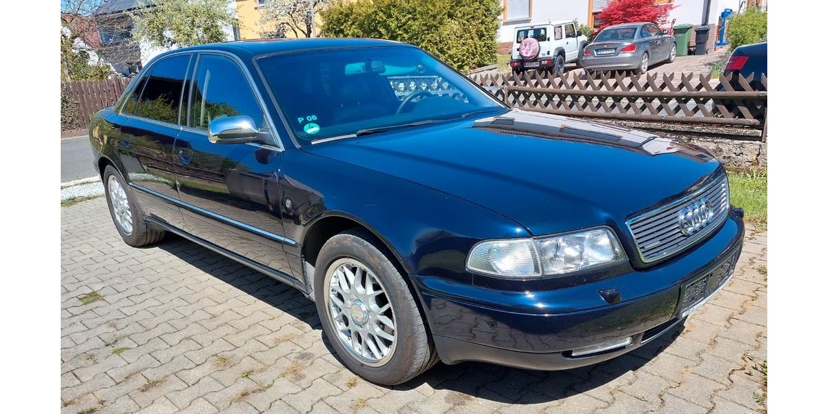 Audi A8 214.000 km 5.200 &euro; Neuhaus 91284