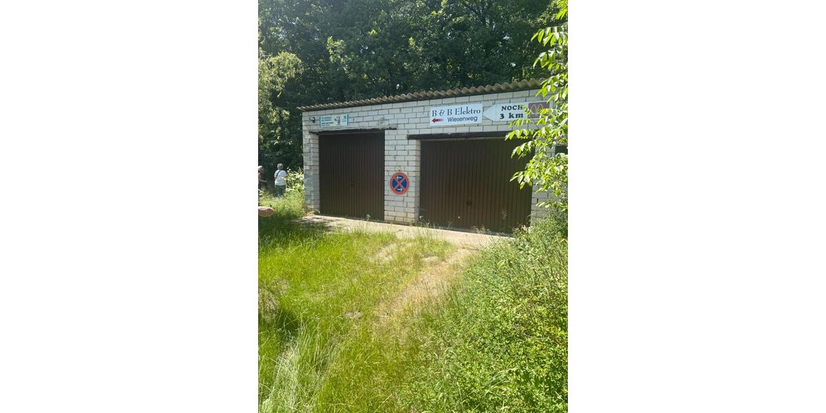 Einfamilienhaus Elsterwerda - 7 Zimmer, 150 m&sup2;, 135.000&euro; | Angebot:25993928