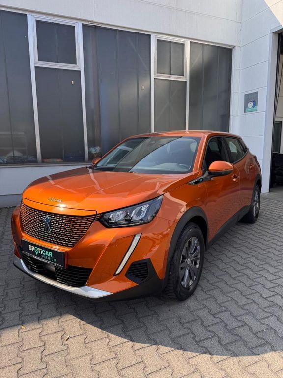 Peugeot 2008 28.275 km 17.560 € Magdeburg 39110