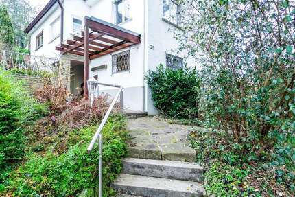 Haus zum Kaufen in Backnang 350.000 € 126 m² 5 zimmer