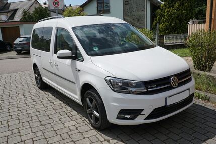 VW Caddy Maxi 125.000 km 15.000 &euro; Riegel 79359