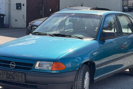 Opel Astra 200.000 km 750 &euro; Mintraching (Grüneck) 85375