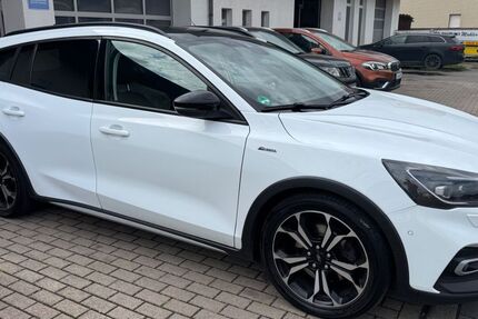 Ford Focus 223.600 km 6.899 &euro; Ichtershausen 99334