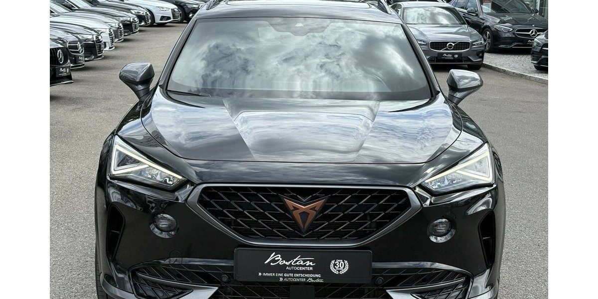 Cupra Formentor 1.5 TSI CARPLAY/NAVI/KAMERA/ACC/AHK 148.927 km 19.900 &euro; Villingen-Schwenningen 78054