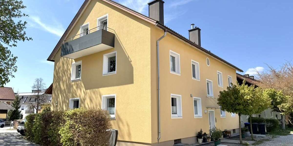 Einfamilienhaus Traunstein - 12 Zimmer, 301 m&sup2;, 1.200.000&euro; | Angebot:26297079